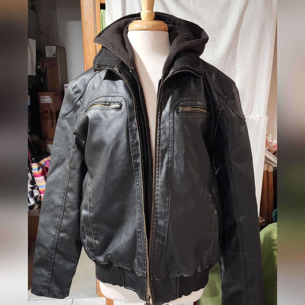 Mens Guess Vintage Leather Bomber jacket size Large
